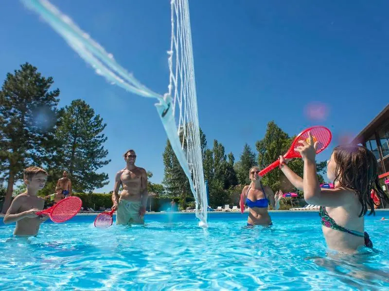 Camping Officiel Siblu Les Rives De Кондриё Кемпинг
